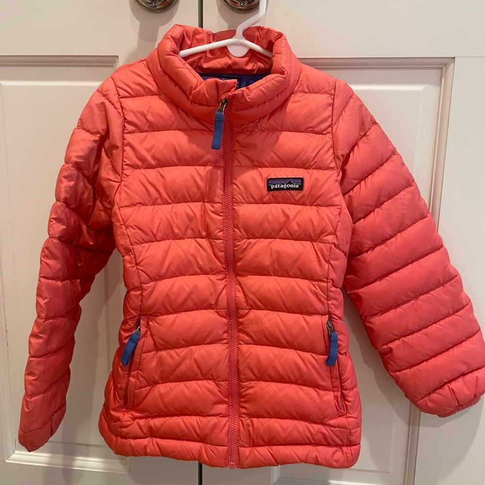 Girls Patagonia Down Sweater, Coral, size 5-6